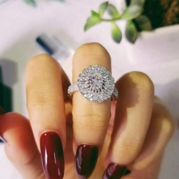 NEW 925 STERLING SILVER ROUND DIAMOND RING, CUTE RING, SHINY RING. - Picture 2 of 4